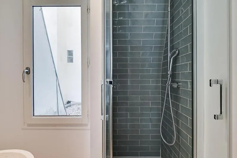 137 Suite Ella - Superb Apartment In Paris.  Paris